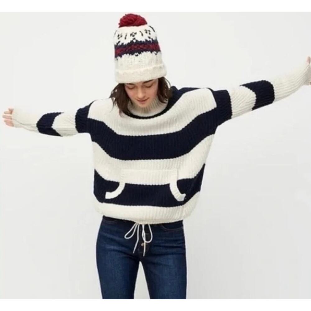 J. Crew Kangaroo Pocket Navy Striped Chunky Sweater NWT Size Small